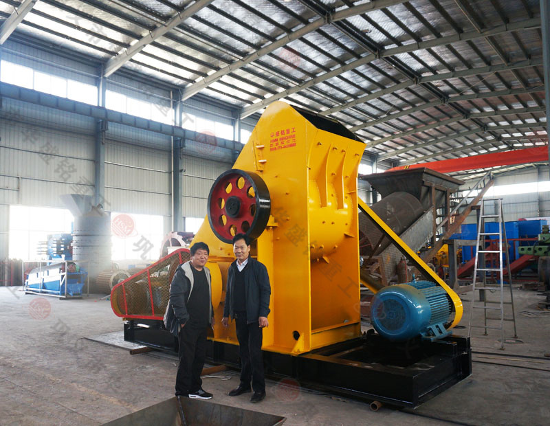 大型煤廠用雙級粉碎機合適嗎？為什么